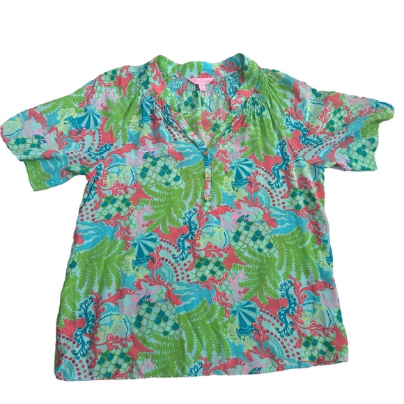 Lilly Pulitzer Button Down Pink Green Floral Shirt Size 10 - Picture 1 of 4